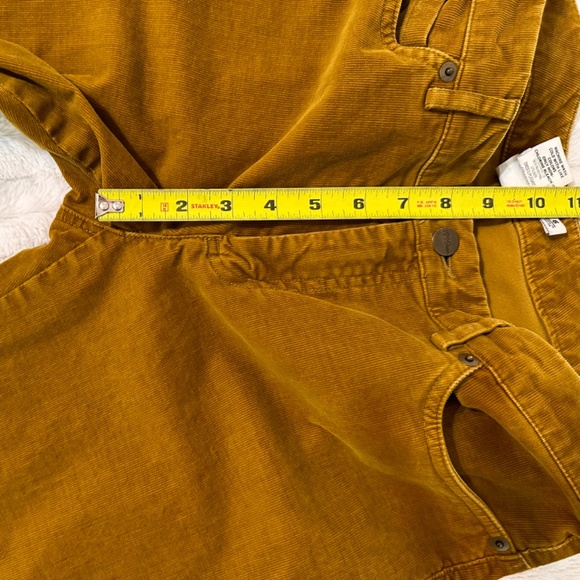 L.L. Bean Gold Mustard Cotton Corduroy Pants; Women's size 6 - Picture 8 of 11